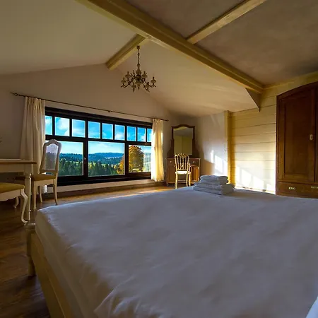 宾馆 The Provence Village