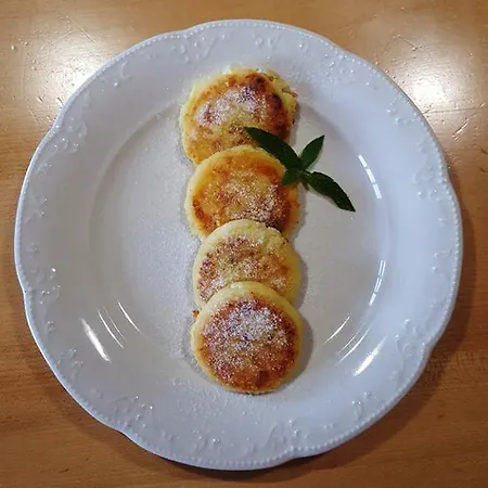 بيت ريفي The Provence Village *