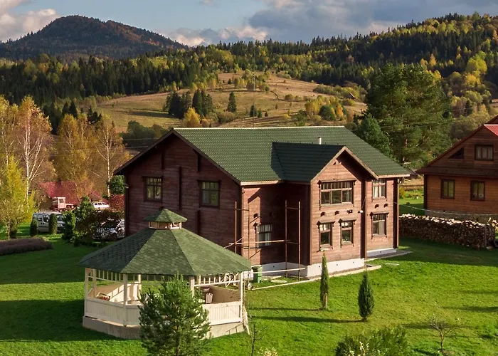 The Provence Village Inn Bukovinka